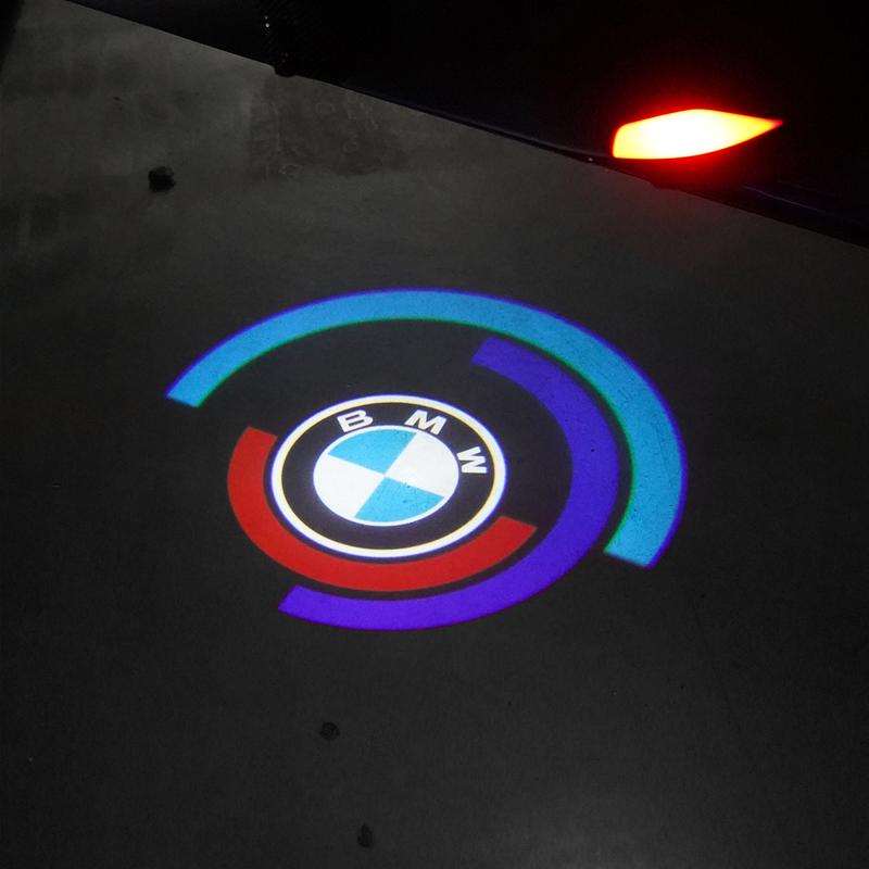 Zestaw projektorów logo do drzwi samochodowych