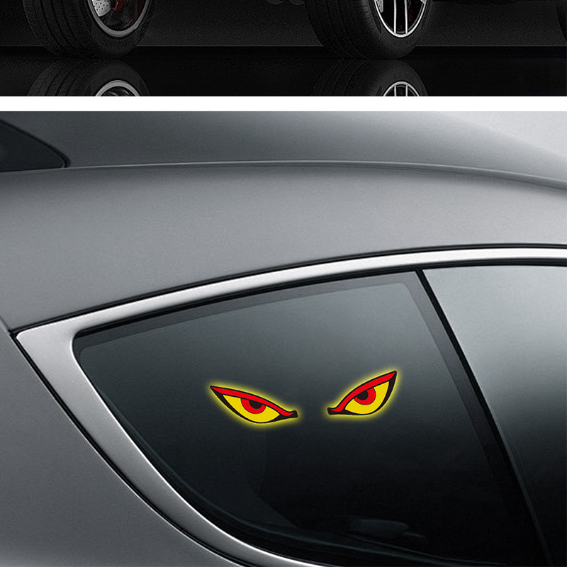 Zasilana energią słoneczną lampka LED na szybę samochodową „Demon Eye”